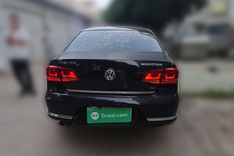 Used Volkswagen Magotan 2015 1.8TSI Advanced Model Rear