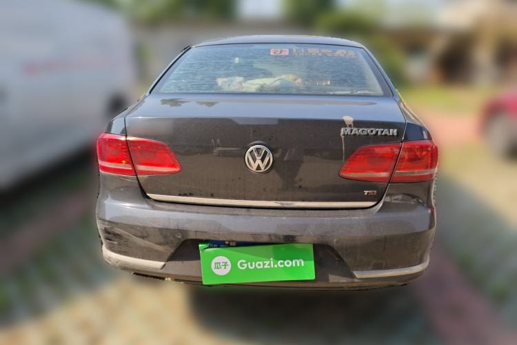 Used Volkswagen Magotan 2015 1.8TSI Advanced Model Rear