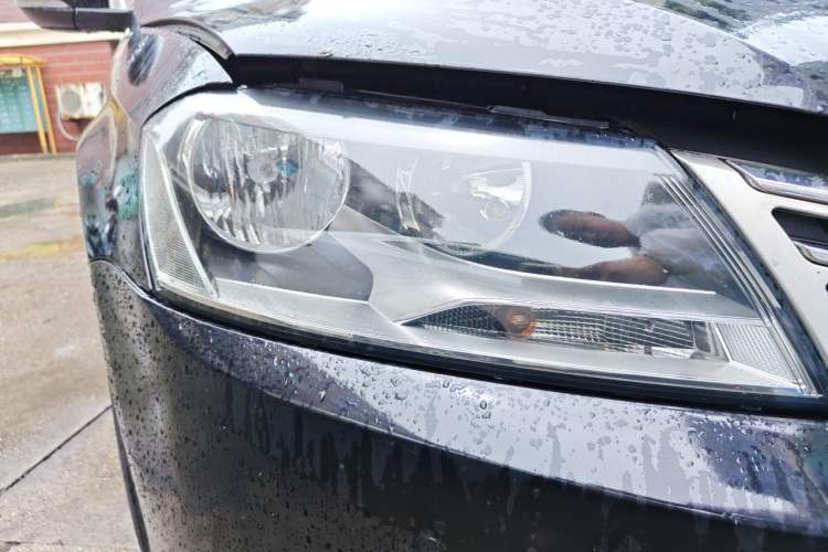 Used Volkswagen Magotan 2015 1.8TSI Advanced Model Right Front Headlight