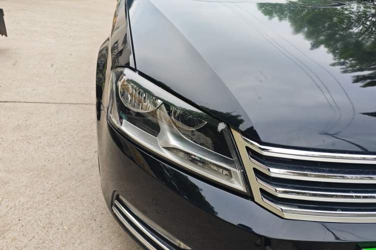 Used Volkswagen Magotan 2015 1.8TSI Advanced Model Right Front Headlight