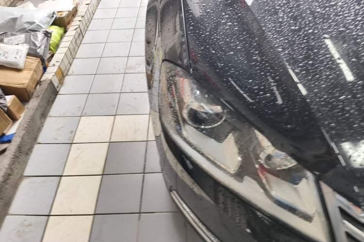 Used Volkswagen Magotan 2015 1.8TSI Luxury Model Right Front Headlight
