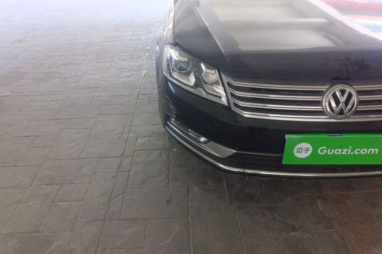 Used Volkswagen Magotan 2015 1.8TSI Prestige Model Right Front Headlight