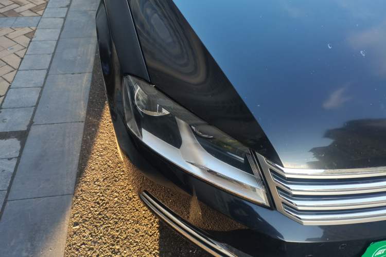 Used Volkswagen Magotan 2015 1.8TSI Advanced Model Right Front Headlight