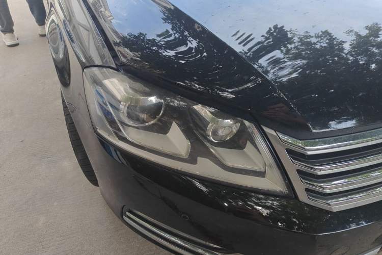 Used Volkswagen Magotan 2015 1.8TSI Luxury Model Right Front Headlight