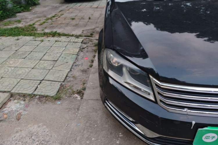 Used Volkswagen Magotan 2015 1.8TSI Advanced Model Right Front Headlight