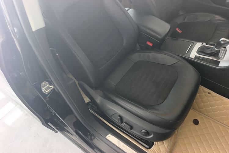 Used Volkswagen Magotan 2015 Facelift 1.8TSI Luxury Model Right Front Seat