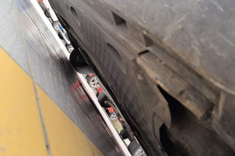 Used Volkswagen Magotan 2015 1.8TSI Advanced Model Right Side Sill