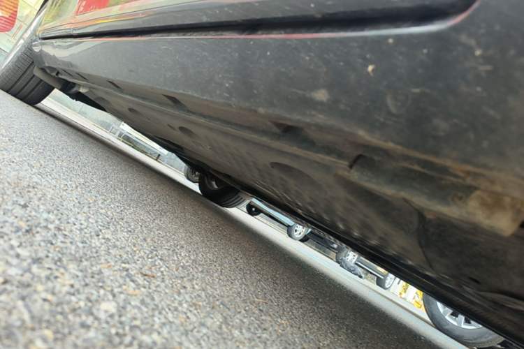 Used Volkswagen Magotan 2015 1.8TSI Advanced Model Right Side Sill
