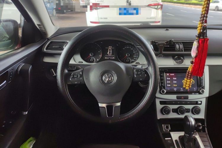 Used Volkswagen Magotan 2015 1.8TSI Advanced Model Steering Wheel