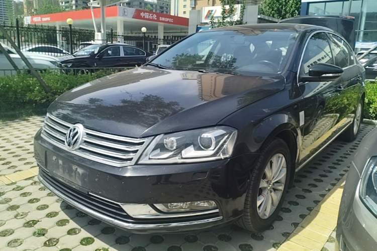 Used Volkswagen Magotan 2015 1.8TSI Luxury Model Guazi used car, China used car export, Used car for sale, Used  cars, Cheapest cars for sale
