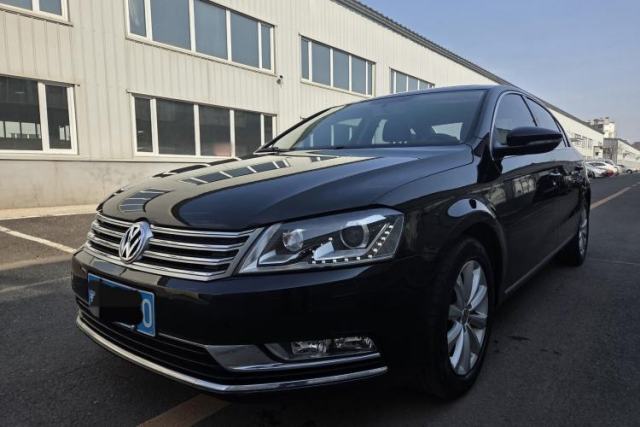 Ojetý Volkswagen Magotan 2015 1.8TSI Luxury Model