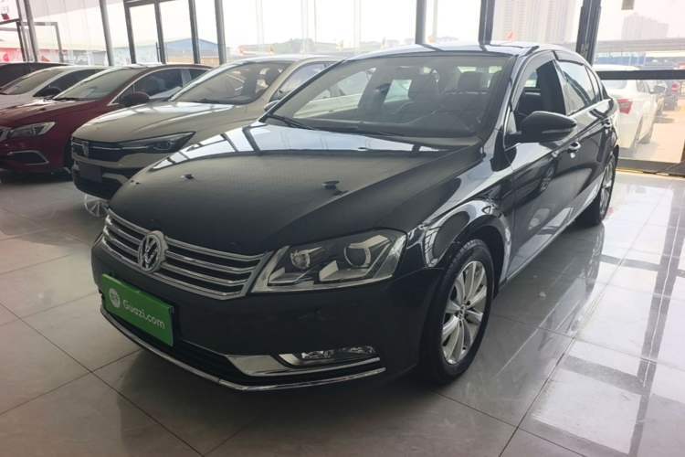Used Volkswagen Magotan 2015 Facelift 1.8TSI Luxury Model Guazi used car, China used car export, Used car for sale, Used  cars, Cheapest cars for sale
