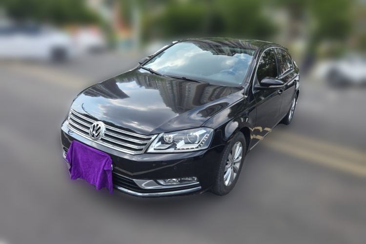 Używany Volkswagen Magotan 2015 Facelift 1.8TSI Luxury Model Guazi used car, China used car export, Used car for sale, Used cars, Cheapest cars for sale