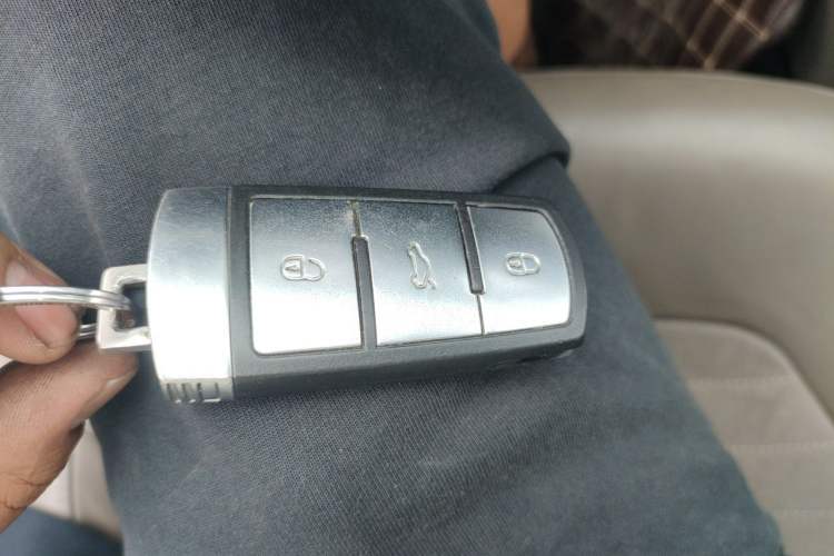 Used Volkswagen Magotan 2015 1.8TSI Prestige Model Vehicle Key