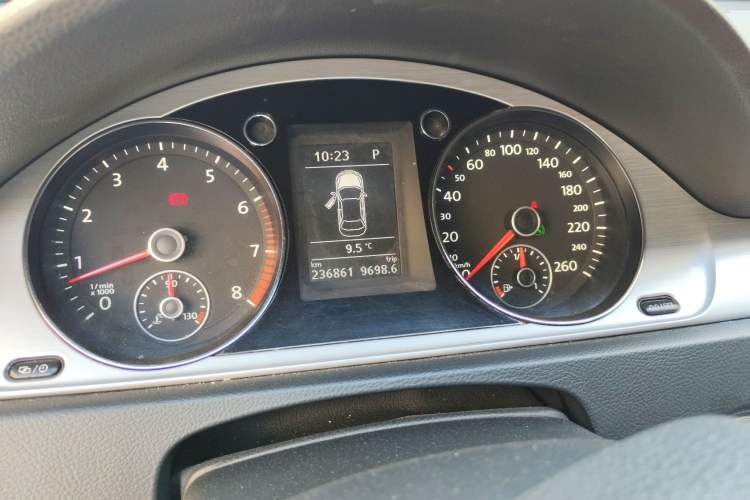 Used Volkswagen Magotan 2015 1.8TSI Advanced Model Instrument Cluster
