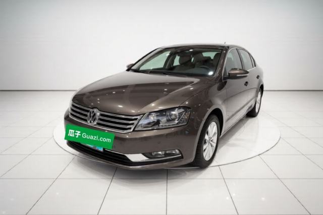 Ojetý Volkswagen Magotan 2015 1.8TSI Luxury Model