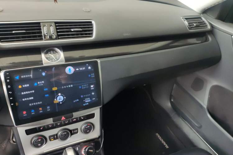 Used Volkswagen Magotan 2015 2.0 TSI Luxury Model Audio And AC Panel