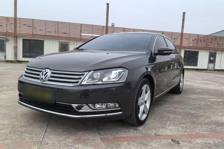 Used Volkswagen Magotan 2015 Revised 1.8TSI Prestige Version Exterior 2