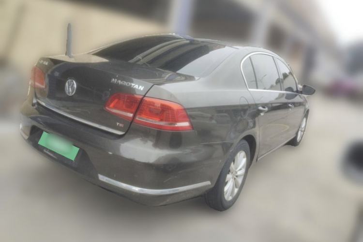 Used Volkswagen Magotan 2015 1.8TSI Advanced Model Exterior 2