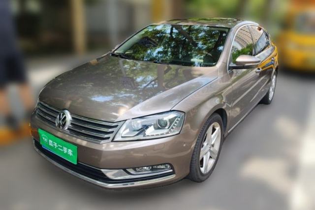 Used Volkswagen Magotan 2015 Revised Version 2.0 TSI Prestige Edition