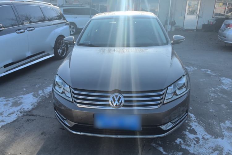 Used Volkswagen Magotan 2015 1.8TSI Luxury Model Front