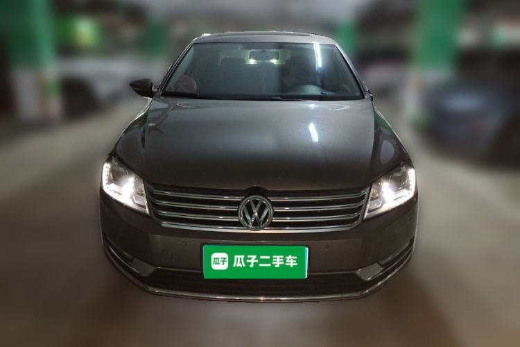 Used Volkswagen Magotan 2015 Revised Version 2.0 TSI Luxury Edition Front