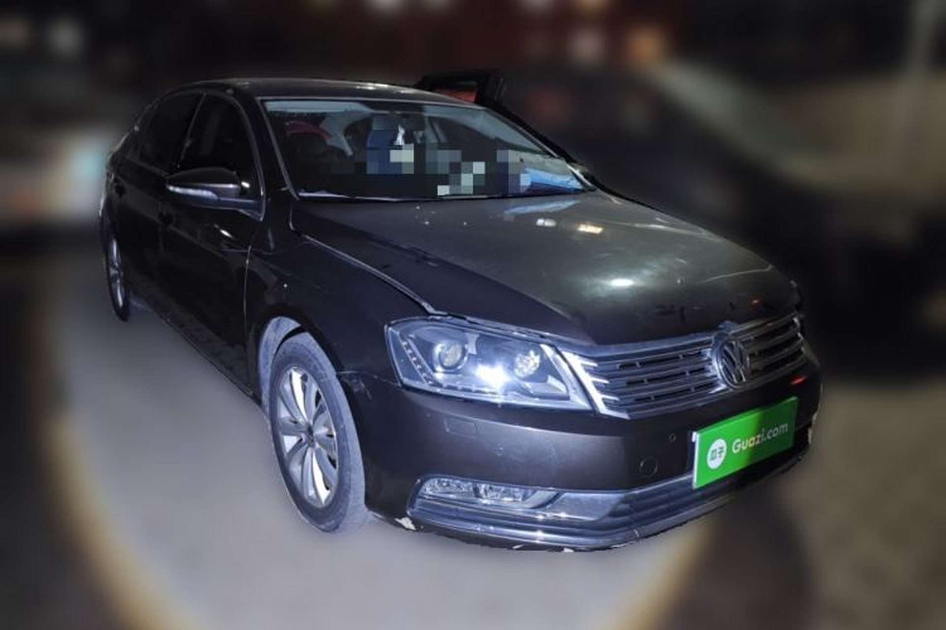 Used Volkswagen Magotan 2015 2.0 TSI Luxury Model Front Right 45 Deg