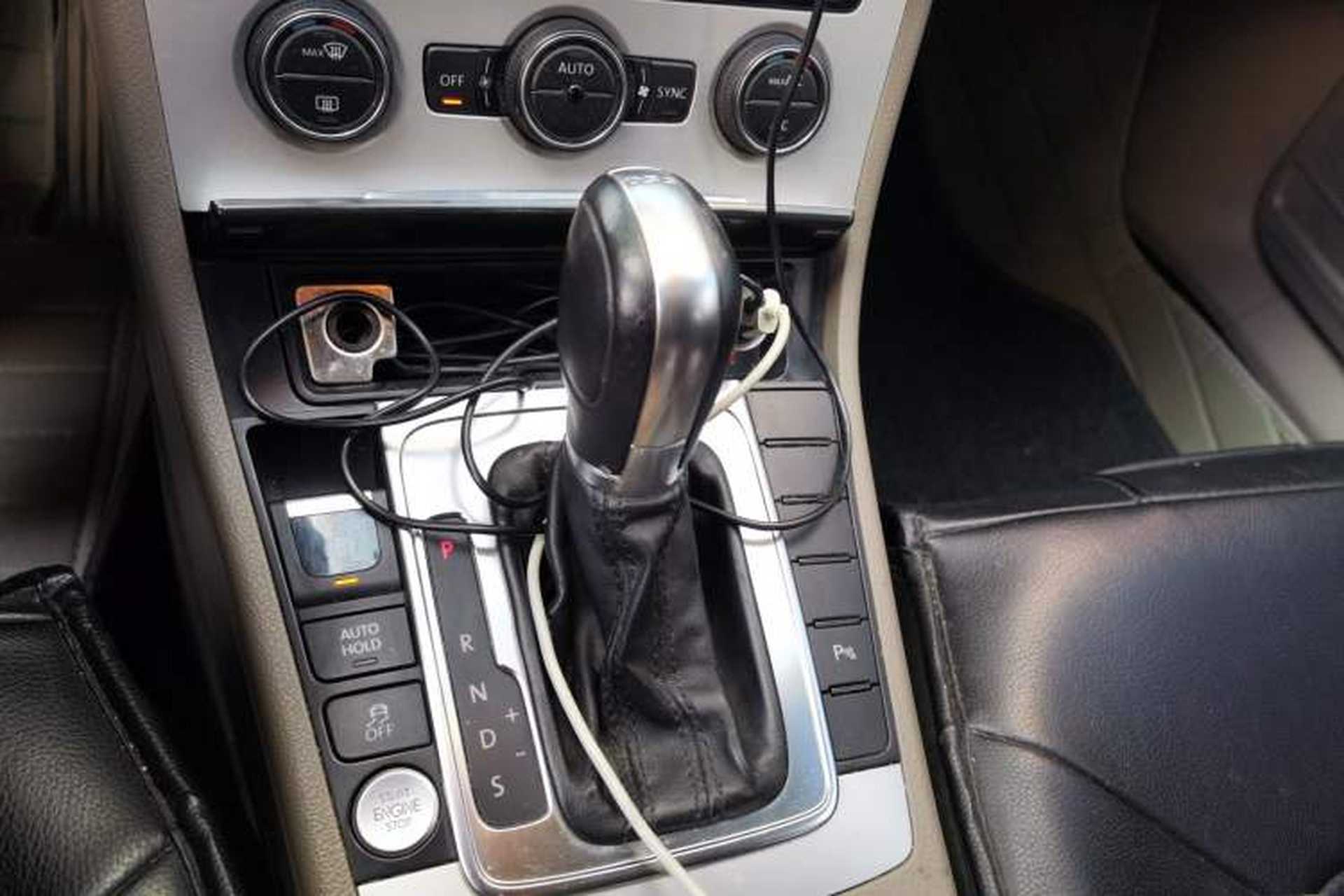 Used Volkswagen Magotan 2015 Facelift 1.8TSI Luxury Model Gear Lever