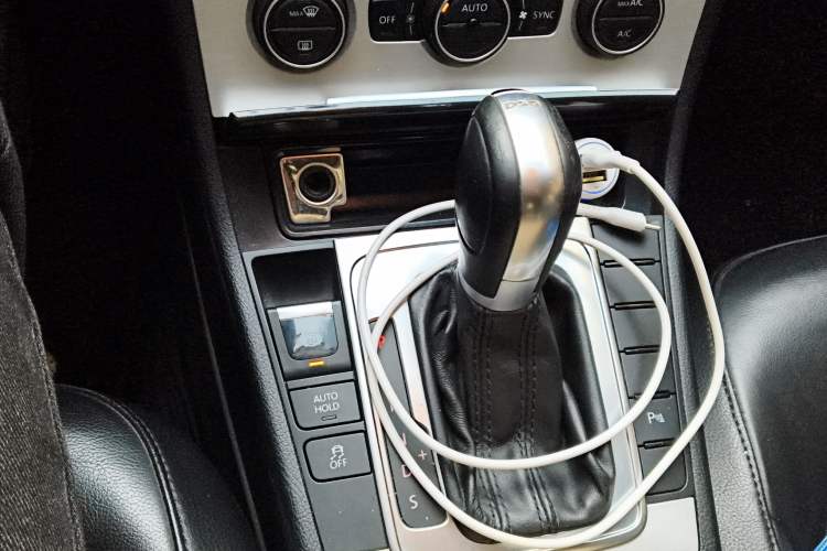 Used Volkswagen Magotan 2015 1.8TSI Luxury Model Gear Lever