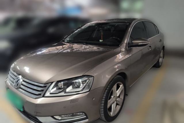 Ojetý Volkswagen Magotan 2015 1.8TSI Prestige Model