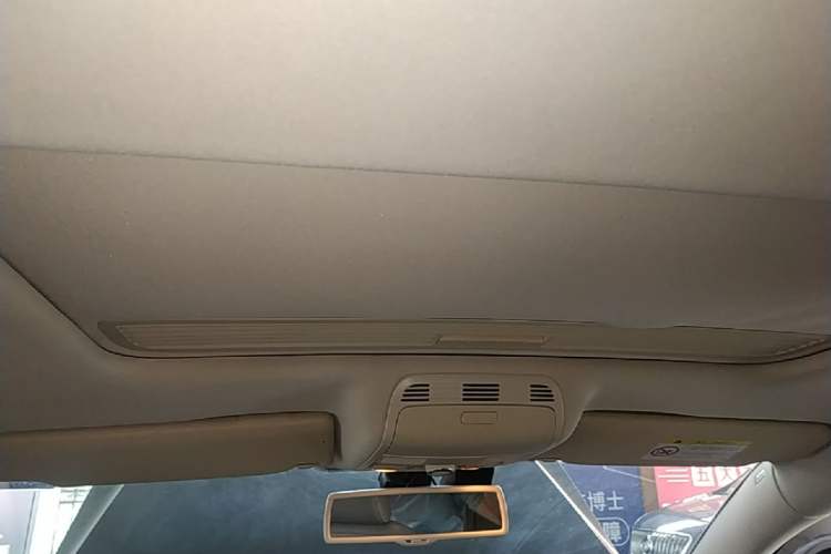Used Volkswagen Magotan 2015 2.0 TSI Prestige Model Headliner
