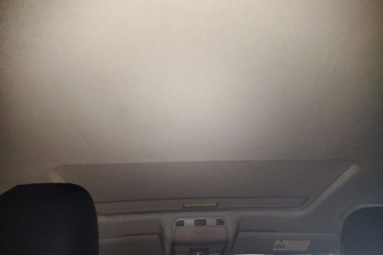 Used Volkswagen Magotan 2015 1.8TSI Luxury Model Headliner