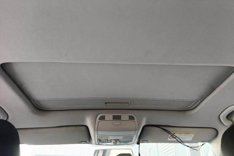 Used Volkswagen Magotan 2015 1.8TSI Advanced Model Headliner