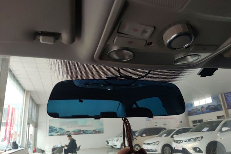 Used Volkswagen Magotan 2015 2.0 TSI Luxury Model Headliner