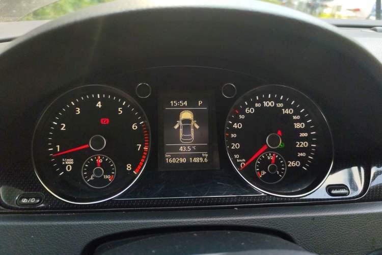 Used Volkswagen Magotan 2015 1.8TSI Luxury Model Instrument Cluster
