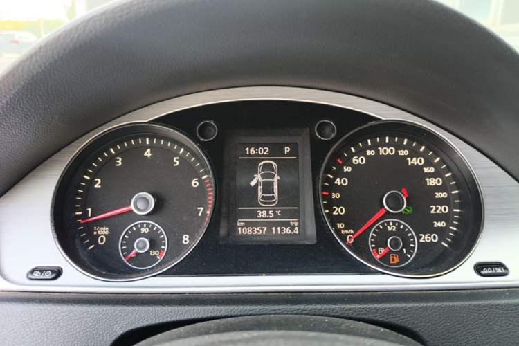 Used Volkswagen Magotan 2015 1.8TSI Advanced Model Instrument Cluster