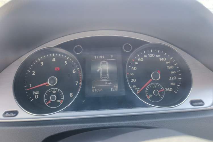 Used Volkswagen Magotan 2015 1.8TSI Advanced Model Instrument Cluster