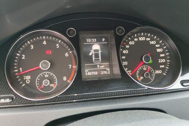 Used Volkswagen Magotan 2015 Revised Version 2.0 TSI Luxury Edition Instrument Cluster