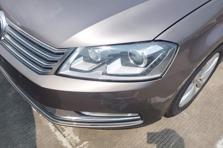 Used Volkswagen Magotan 2015 Facelift 1.8TSI Luxury Model Left Front Headlight