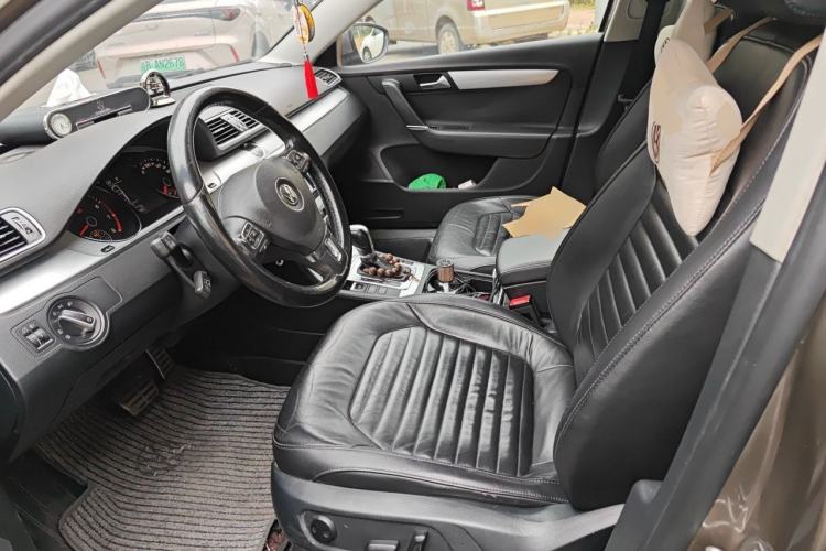 Used Volkswagen Magotan 2015 1.8TSI Advanced Model Left Front Seat