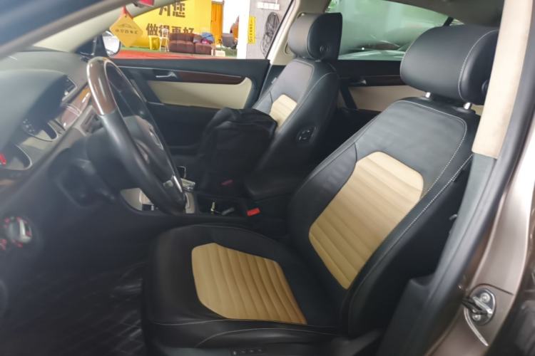 Used Volkswagen Magotan 2015 2.0 TSI Flagship Model Left Front Seat