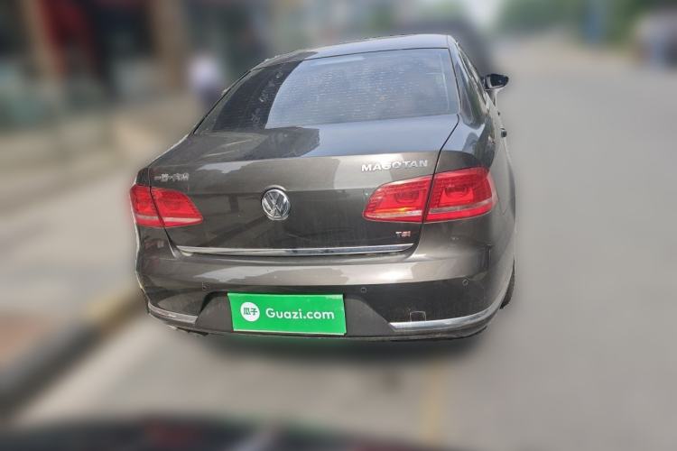Used Volkswagen Magotan 2015 Facelift 1.8TSI Luxury Model Rear