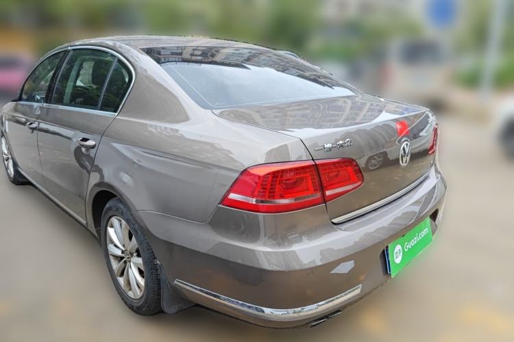 Used Volkswagen Magotan 2015 1.8TSI Advanced Model Rear Left 45 Deg