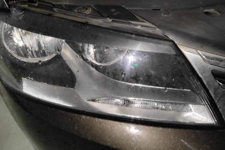 Used Volkswagen Magotan 2015 1.8TSI Advanced Model Right Front Headlight