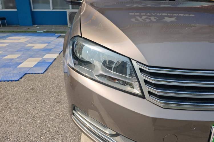 Used Volkswagen Magotan 2015 1.8TSI Advanced Model Right Front Headlight