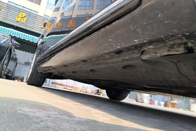 Used Volkswagen Magotan 2015 1.8TSI Advanced Model Right Side Sill