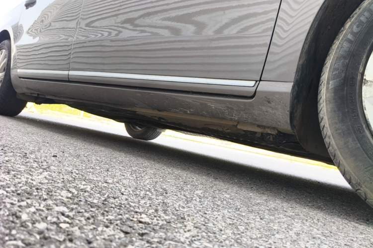 Used Volkswagen Magotan 2015 1.8TSI Advanced Model Right Side Sill