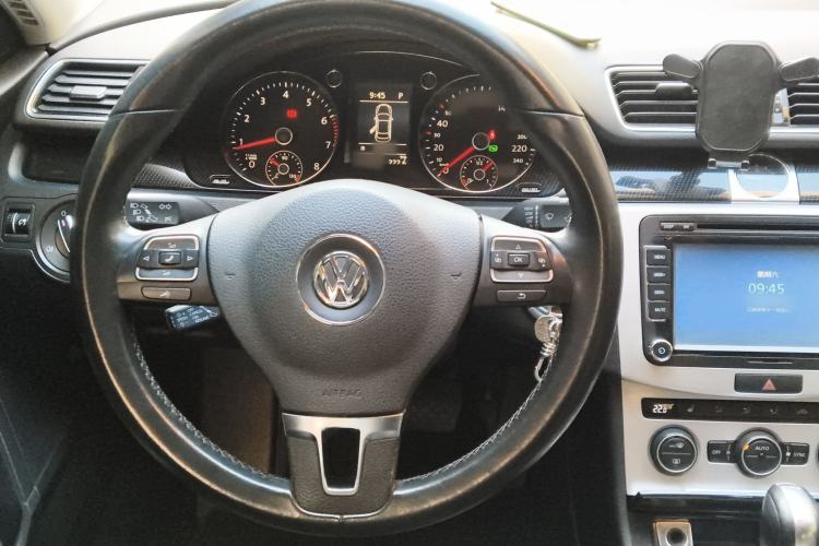 Used Volkswagen Magotan 2015 1.8TSI Luxury Model Steering Wheel