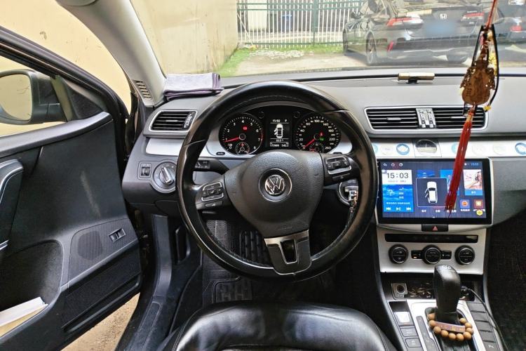 Used Volkswagen Magotan 2015 1.8TSI Advanced Model Steering Wheel