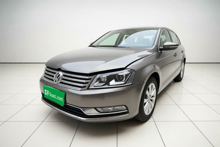 Volkswagen Magotan 2015 1.8TSI Luxury Model مستعملة Guazi used car, China used car export, Used car for sale, Used  cars, Cheapest cars for sale